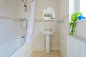 Photo 21- click for photo gallery